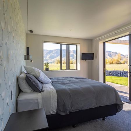 Villa Relax In Rural Wanaka Queensberry Esterno foto