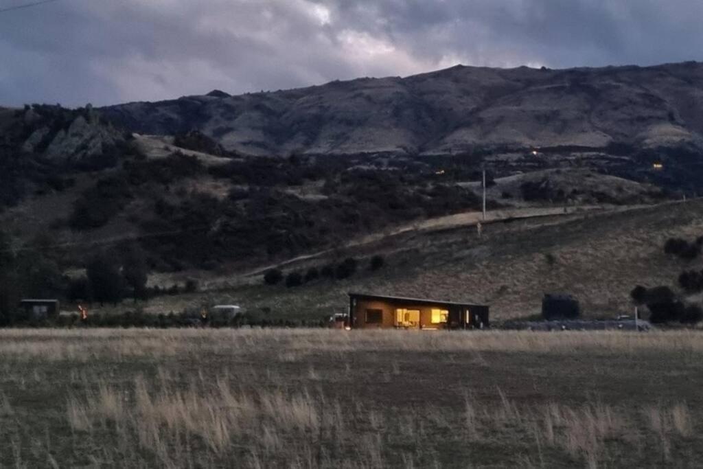 Villa Relax In Rural Wanaka Queensberry Esterno foto