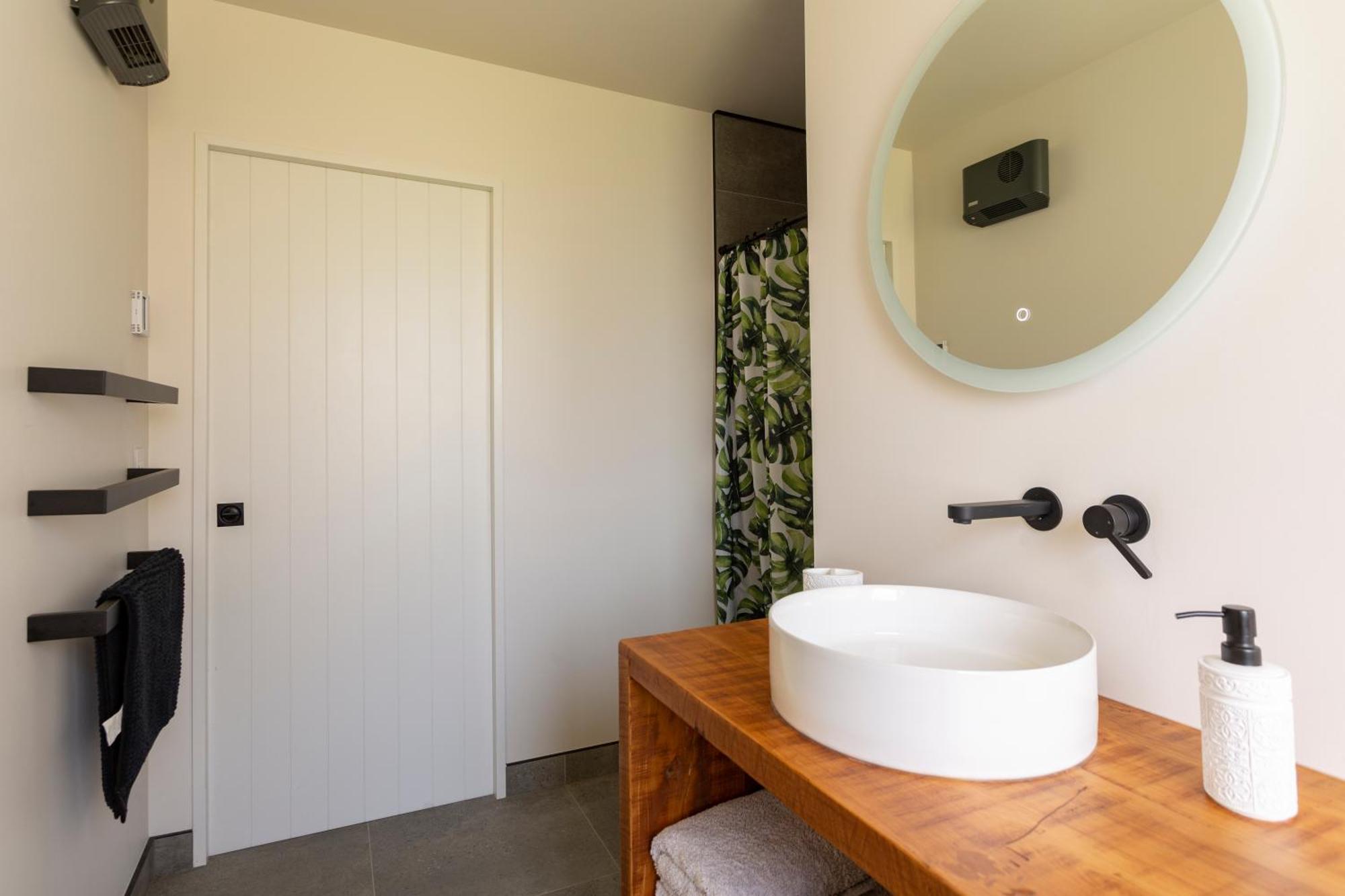 Villa Relax In Rural Wanaka Queensberry Esterno foto